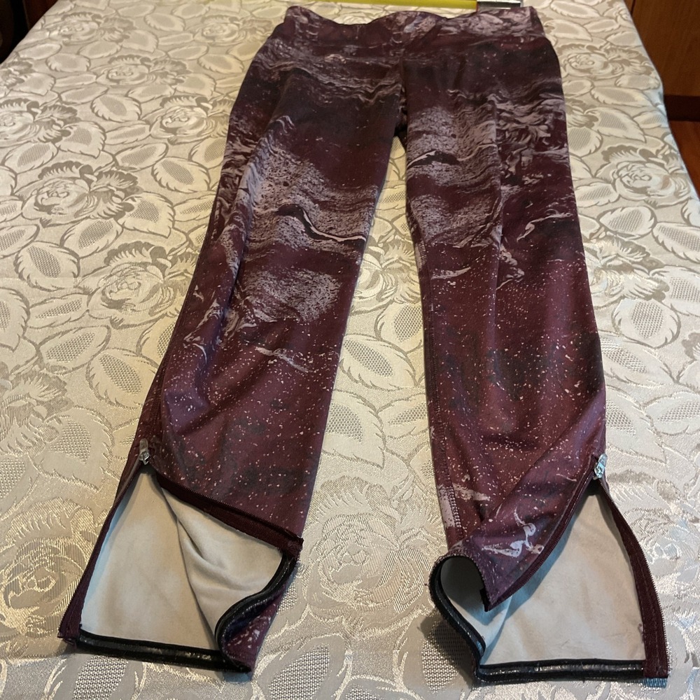 I.FIVE Simons Leggings Womens M Burgundy Excellent Marbled Fleece Lined Zips